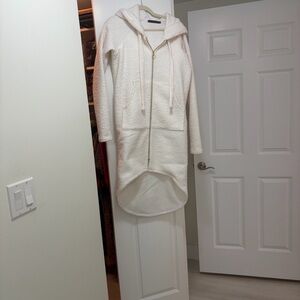 White Boucle (fuzzy) Zip-Up hoody